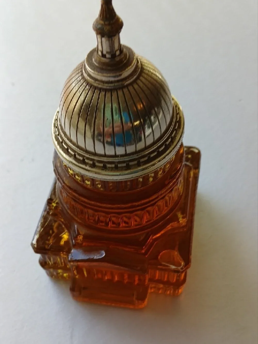 Avon Amber Glass Capitol Shaving Mug with Silver-Tone Lid